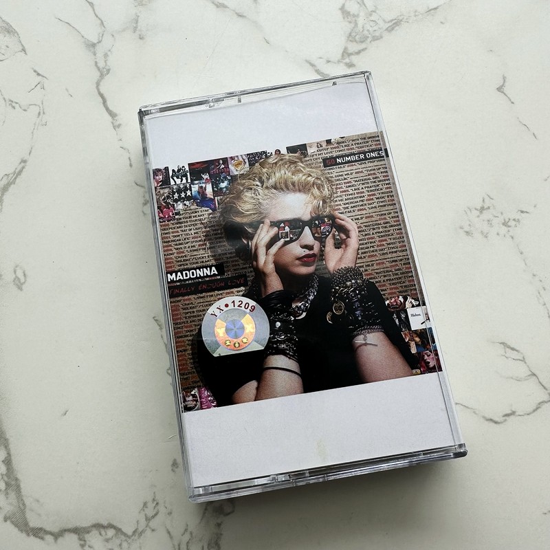 European American Pop Cassette - Audio Music Lyrics avis et prix